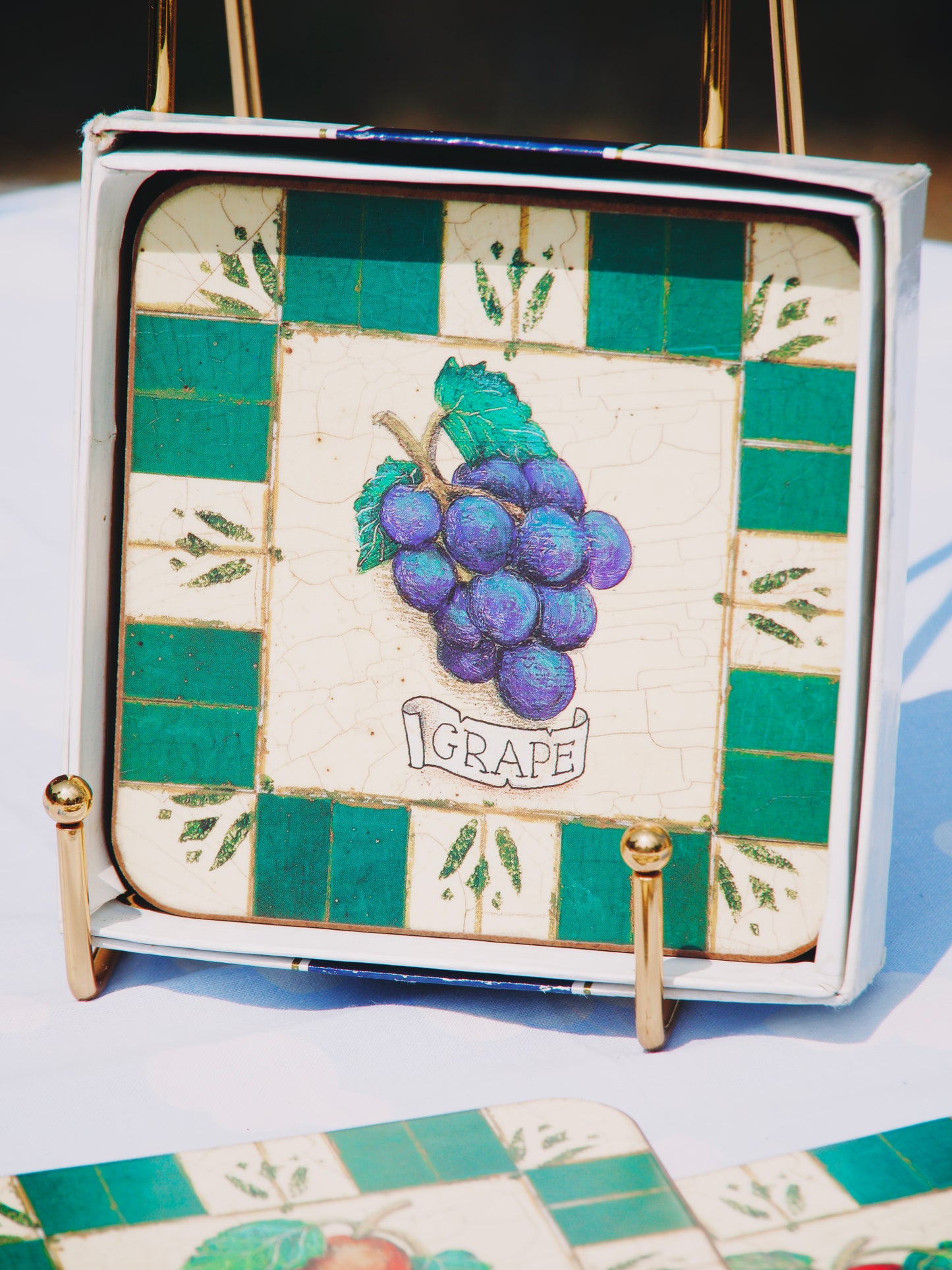 Coffret de sous-verres vintage – Motifs Fruits & bordures carreaux verts (Ensemble de 6)