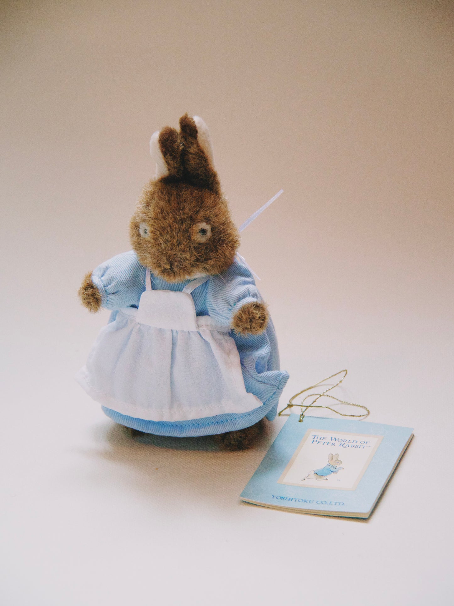 Peluche de collection - Mrs Rabbit -petite taille