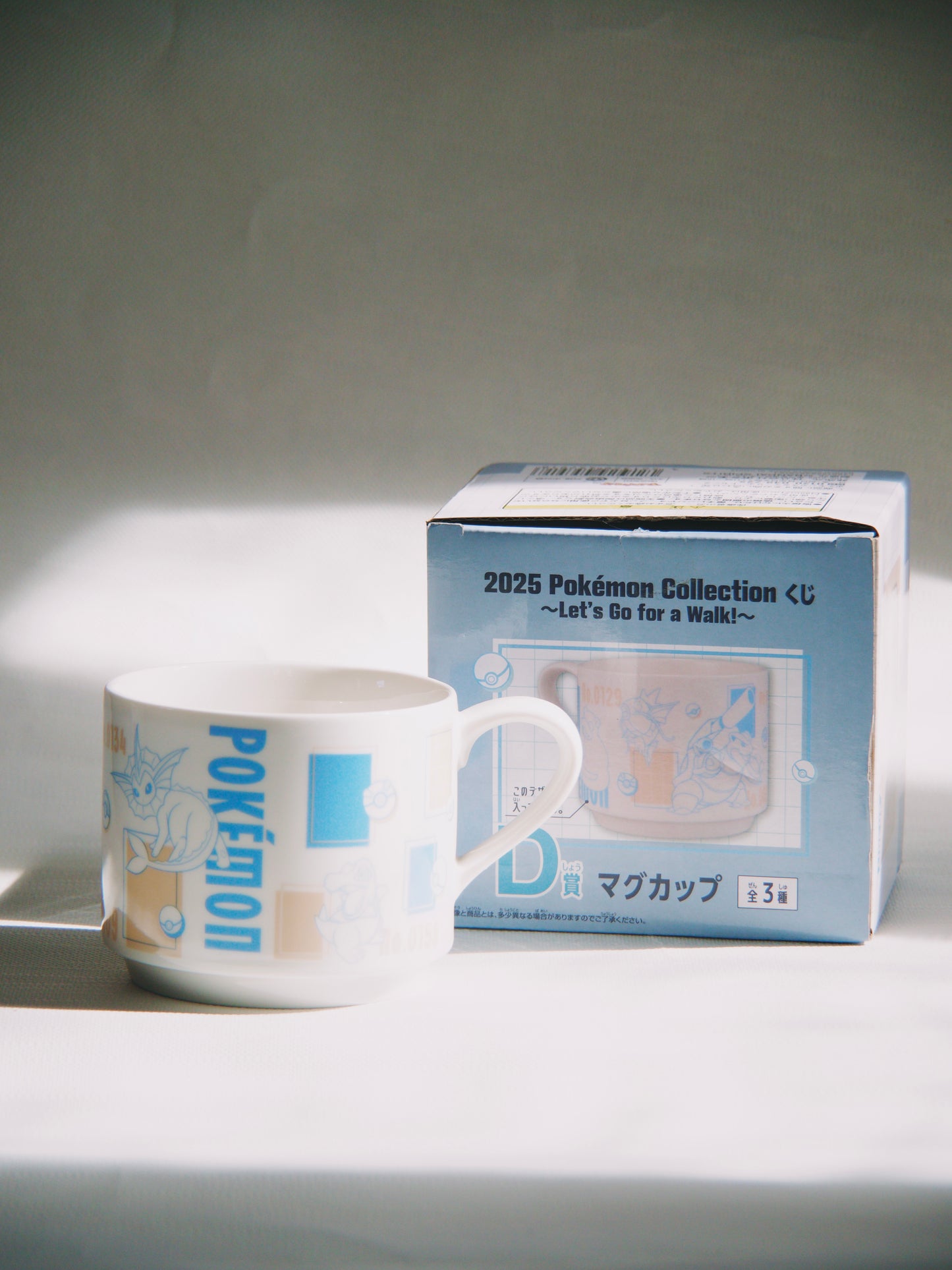 Mug Pokémon Aquali & Pokémon Eau – Édition Limitée Ichiban Kuji 2025 "Let's Go for a Walk!"