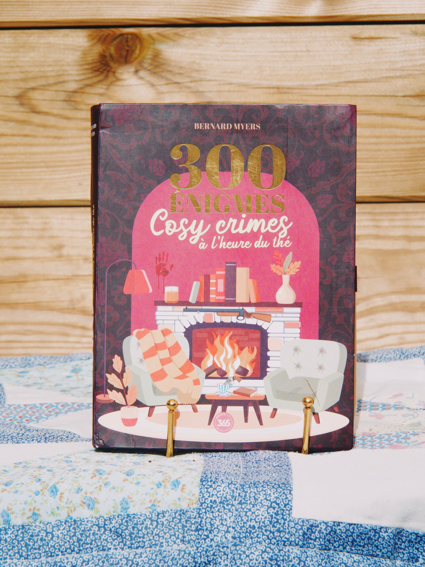 Livres jeu : 300 énigmes cosy crimes à l'heure du thé