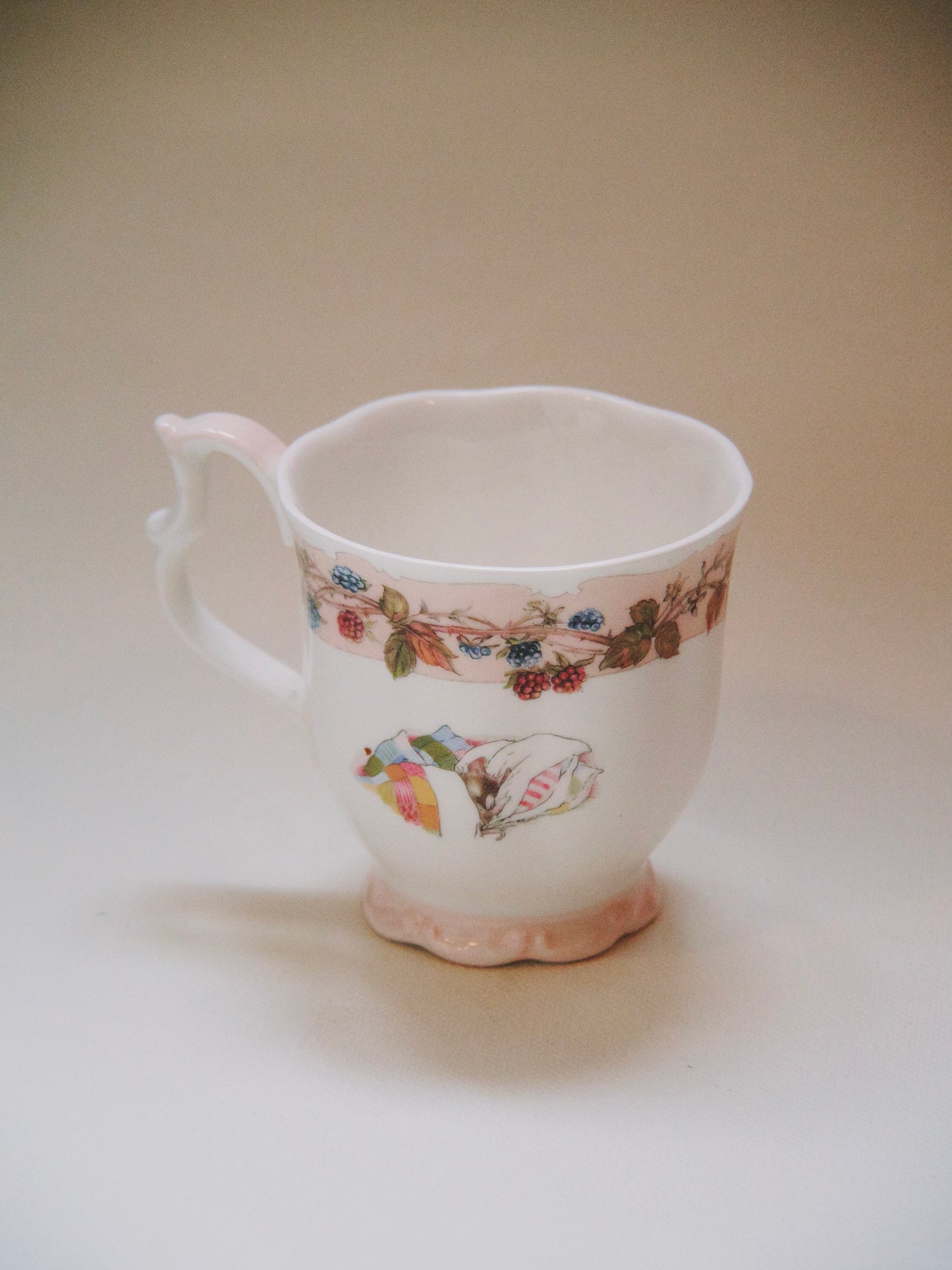 Tasse d'automne- Le buisson aux mûres