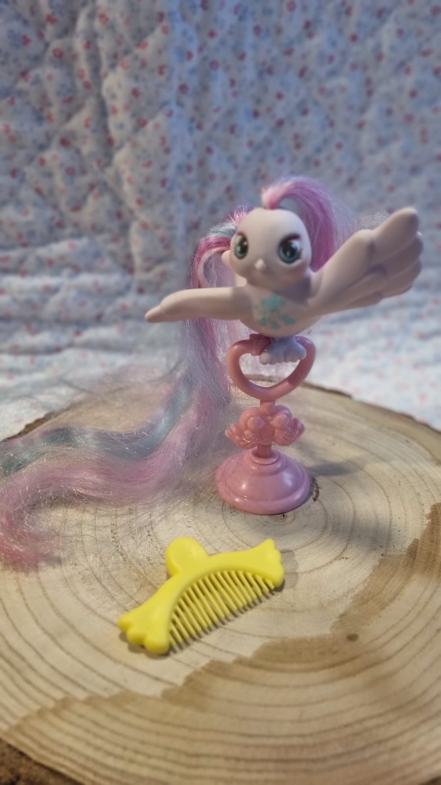 Mon Petit Poney G1 - Tinsel Tails (Oiseau de paradis rose)