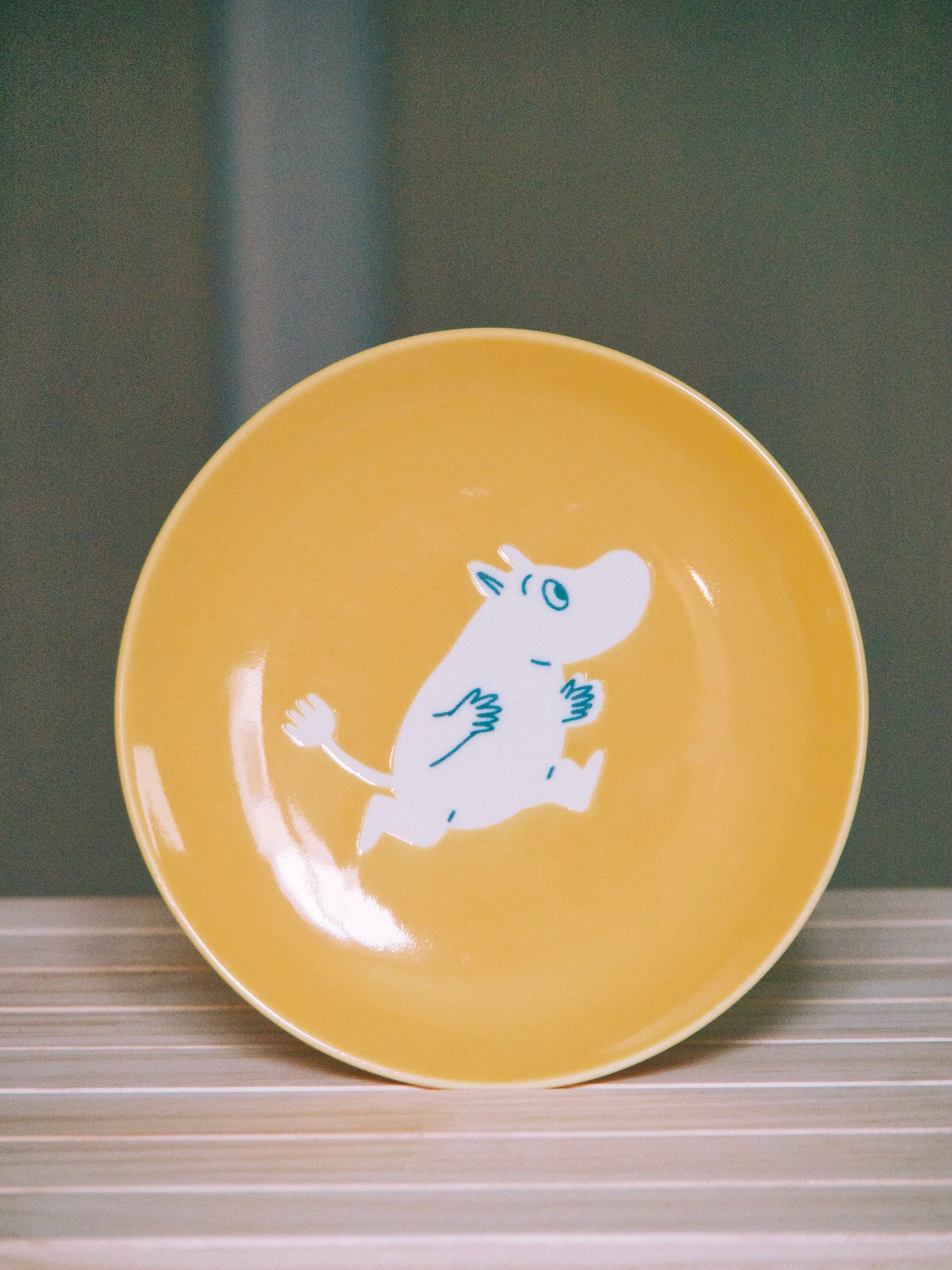 Lot 4 assiettes à dessert Moomin en céramique