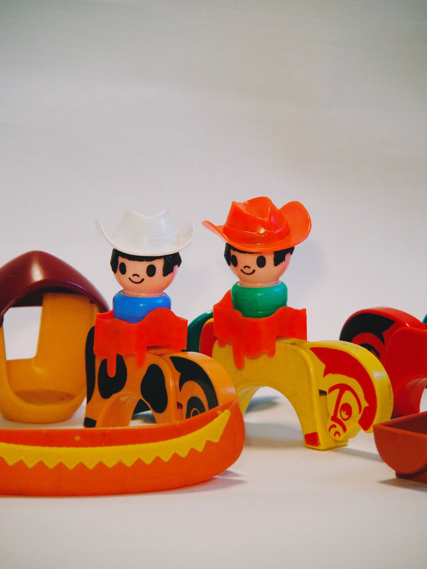 Minitou cowboys et indiens Éducalux - 70's