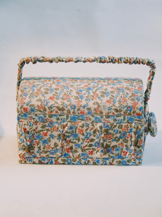 Boite à couture en tissu cottage