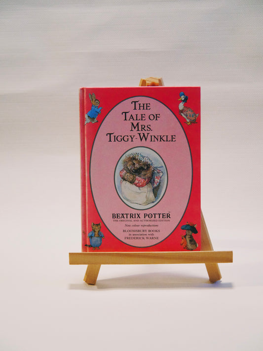 Livre en anglais "The tale of Mrs. Tiggy Winkle - Beatrix Potter