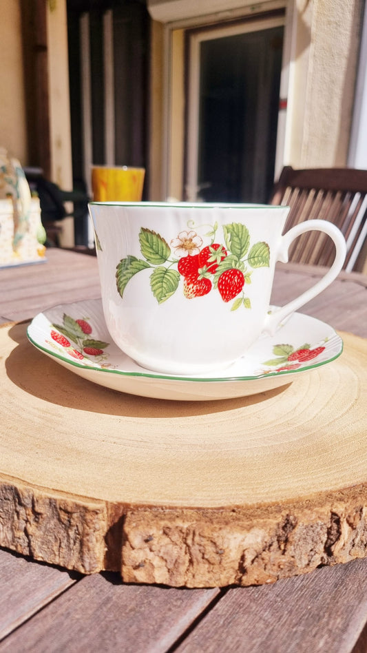 Tasse anglaise Strawberry